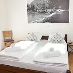 Prenociste Slapovi Motel *
