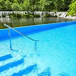 Motel Prenociste Slapovi Jajce