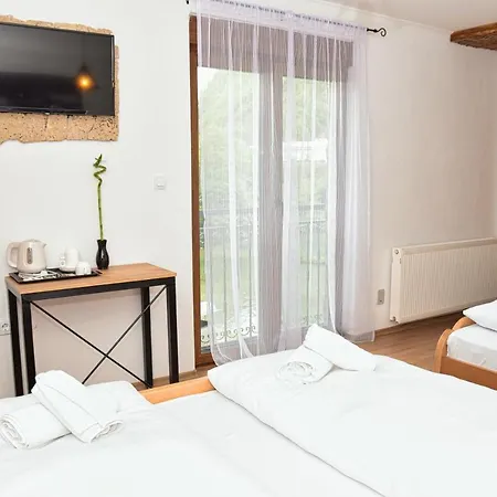 Prenociste Slapovi Motell Jajce