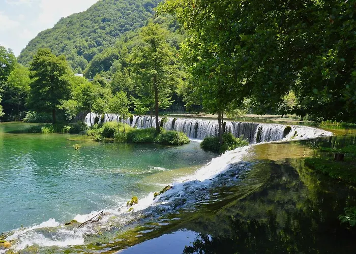 Prenociste Slapovi * Jajce