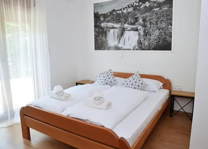 Prenociste Slapovi *