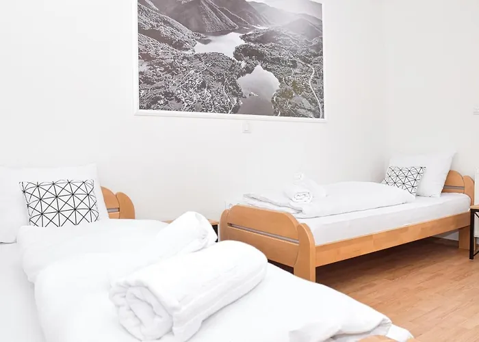 Prenociste Slapovi Motel *