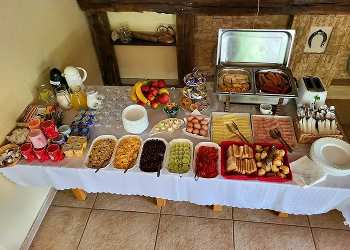 Prenociste Slapovi * Jajce