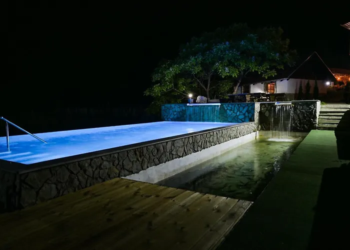 Prenociste Slapovi *