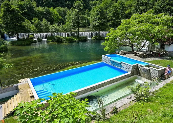 Motel Prenociste Slapovi Jajce